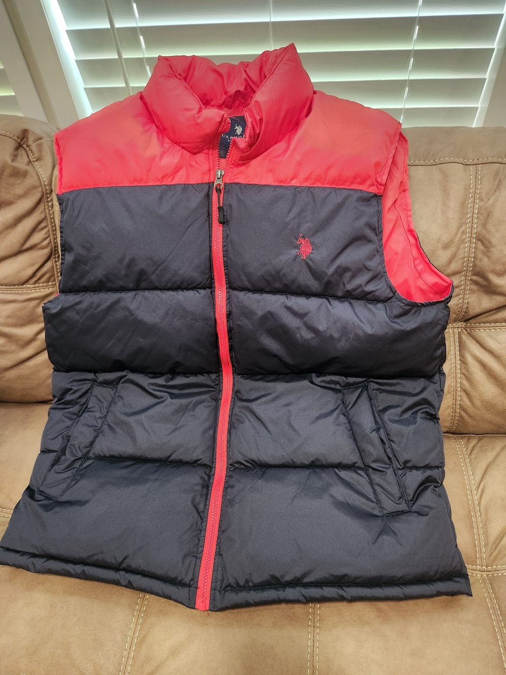 U.S. Polo Assn. Navy and Red Colorblock Puffer Vest